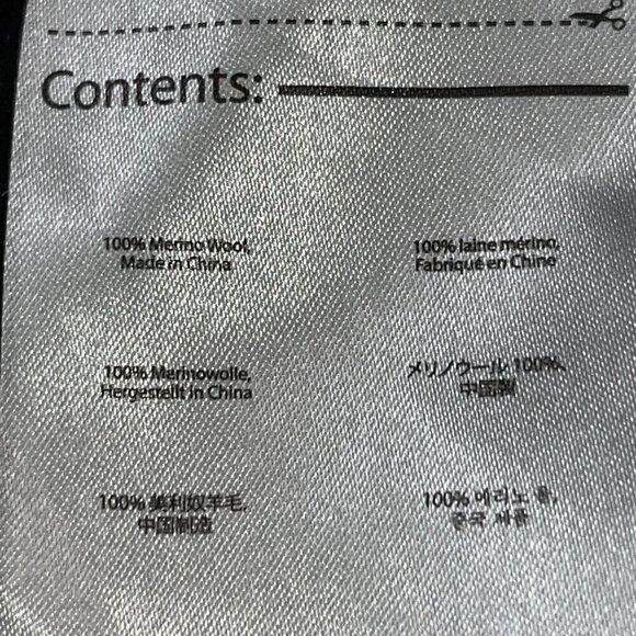 SMARTWOOL Men's Long Sleeve Funnel Neck Charcoal Gray Sweater - Minor repair -M - Picture 6 of 8